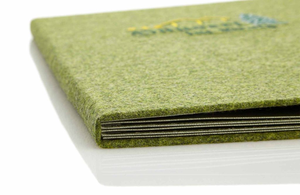 Gastrotopcard_Speisekarten_Signmaster_Premium_Loden_MG_3300.jpg