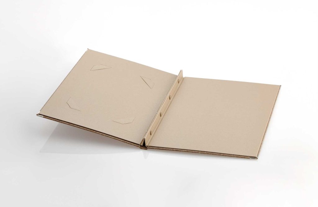 Gastrotopcard_Speisekarten_Finesso_Schraubleiste_Loden_MG_1834.jpg