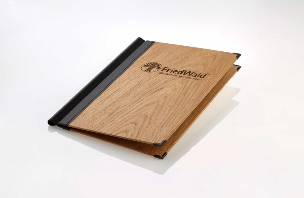 Gastrotopcard_Speisekarte_Modell_Quickfix_Woody_MG_9497.jpg
