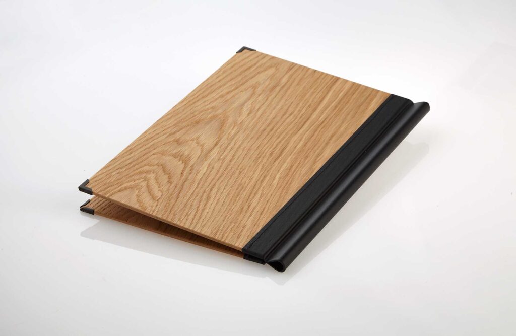 Gastrotopcard_Speisekarte_Modell_Quickfix_Woody_MG_9502.jpg