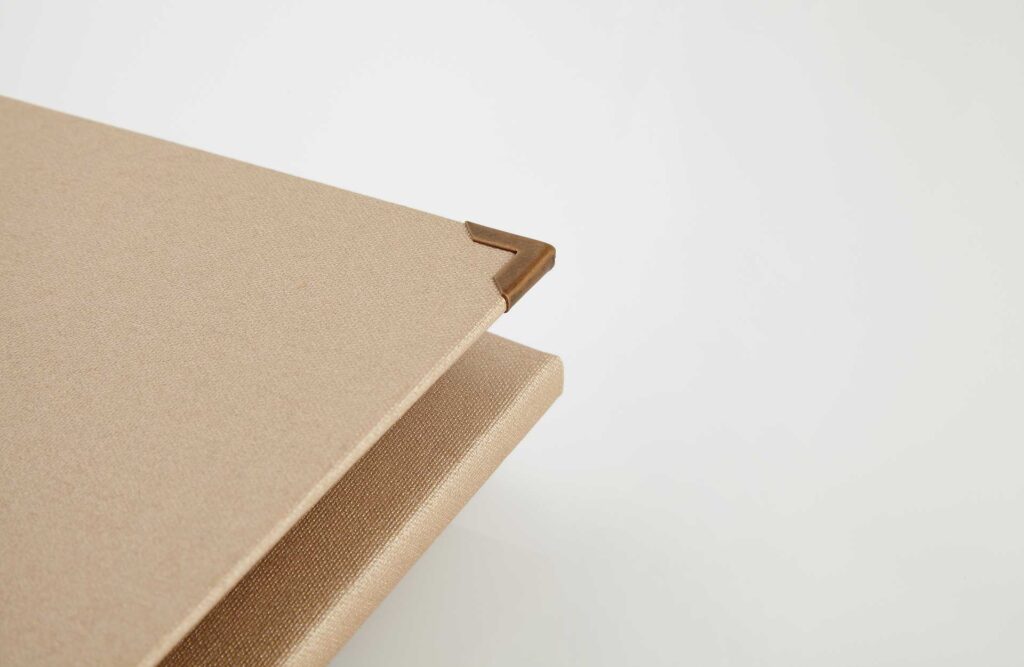 Menu to open Medici in Beige