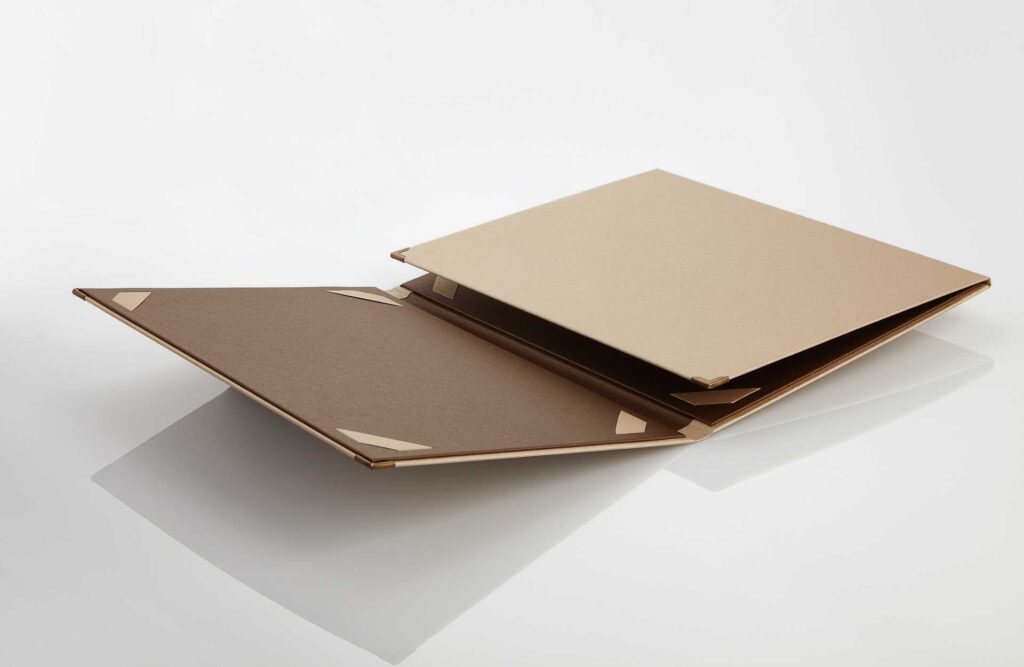 Menu to open Medici in Beige