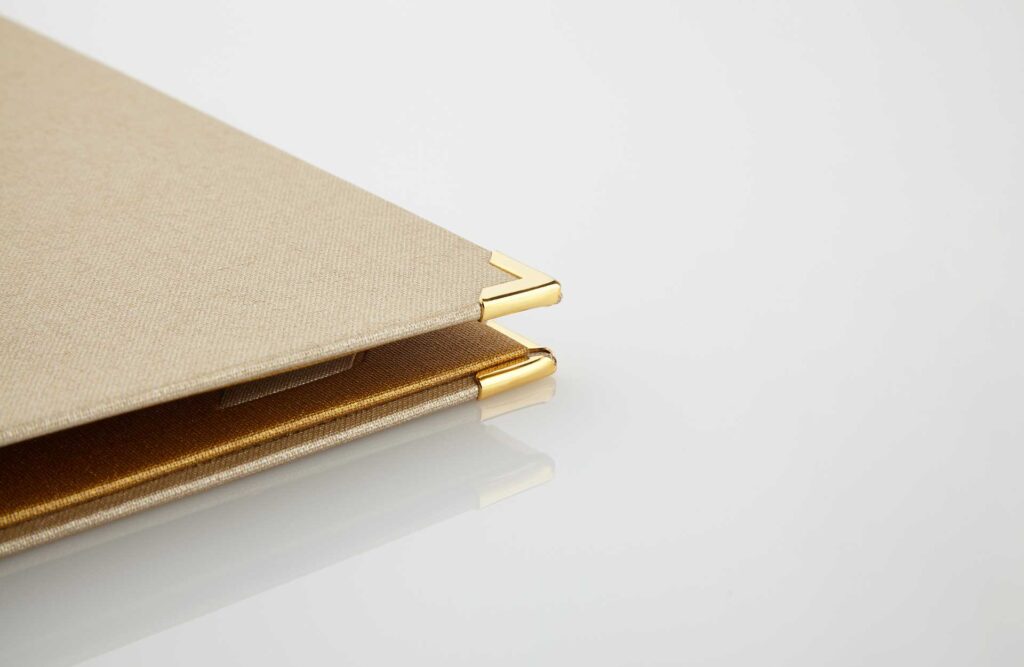 Gastrotopcard Speisekarten Finessino Medici in beige