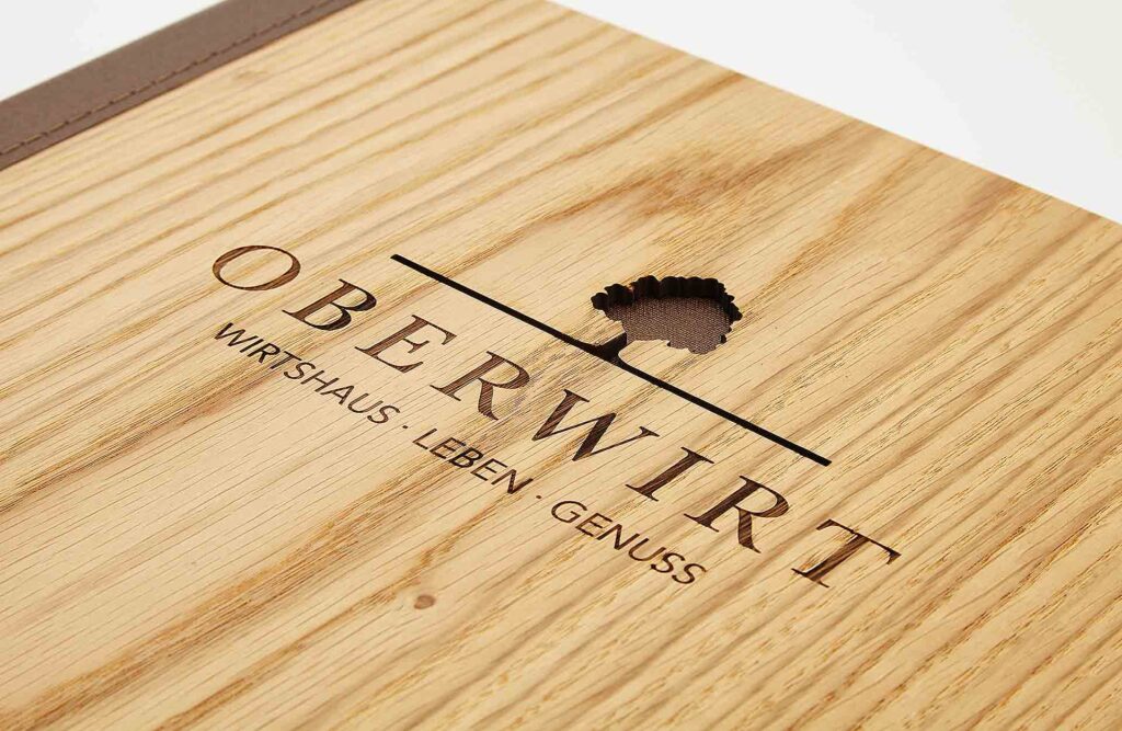Gastrotopcard Speisekarten Finesso Druckknopfleiste aus Holz