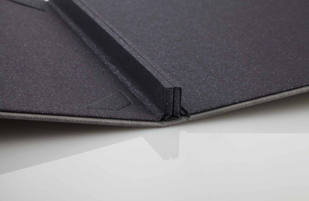 Gastrotopcard Speisekarte Finesso Magnetleiste Weichleder in grau
