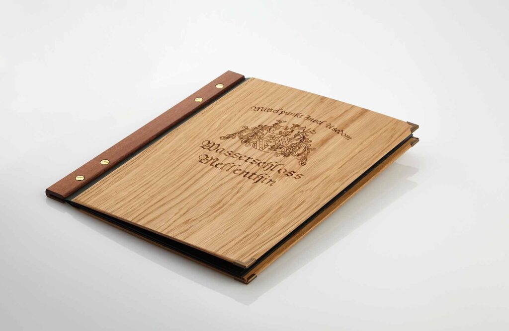 Gastrotopcard Speisekarten Jubilar Woody Woodstock Eiche