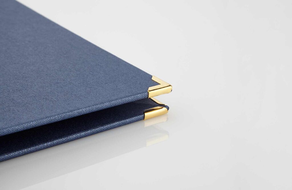 Gastrotopcard menu Magnetix made of Medici with magnetic spaces