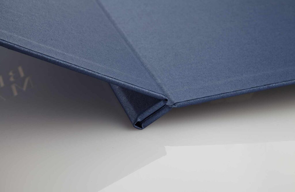 Gastrotopcard menu Magnetix made of Medici with magnetic spaces