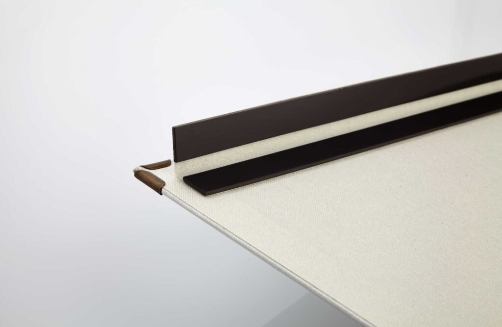 Gastrotopcard Speisekarten Select Schraubleiste Medici mit Magnetschnellspann