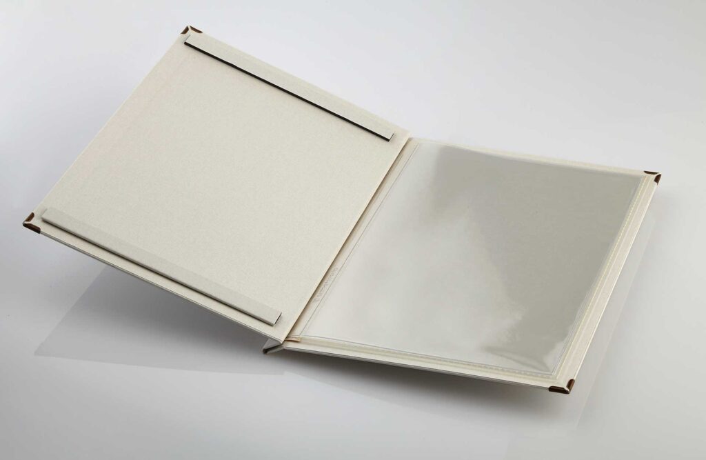 Gastrotopcard Speisekarten Select Schraubleiste Medici mit Magnetschnellspann