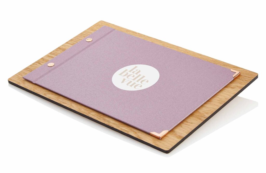 Selectla planche en bois avec des couvercles en lin à bookbinder en lilas