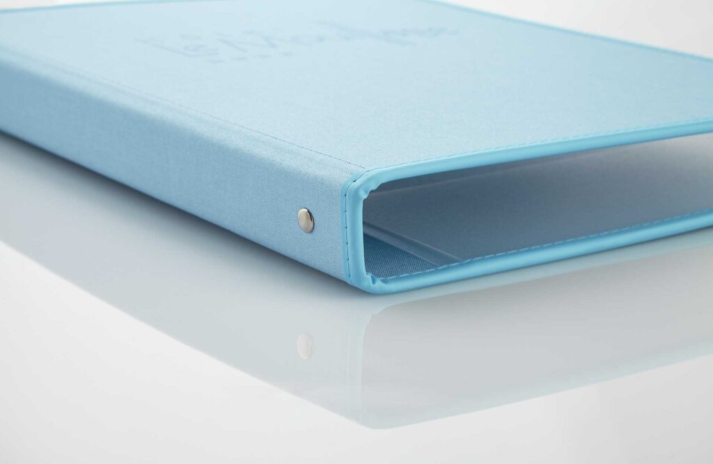 Gastrotopcard Zimmermappe Royal Medici in hellblau