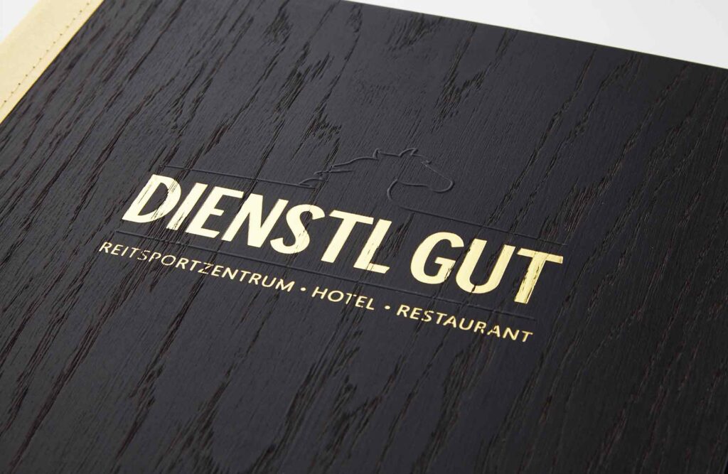 Gastrotopcard Zimmermappe Royal Woody Eiche in schwarz