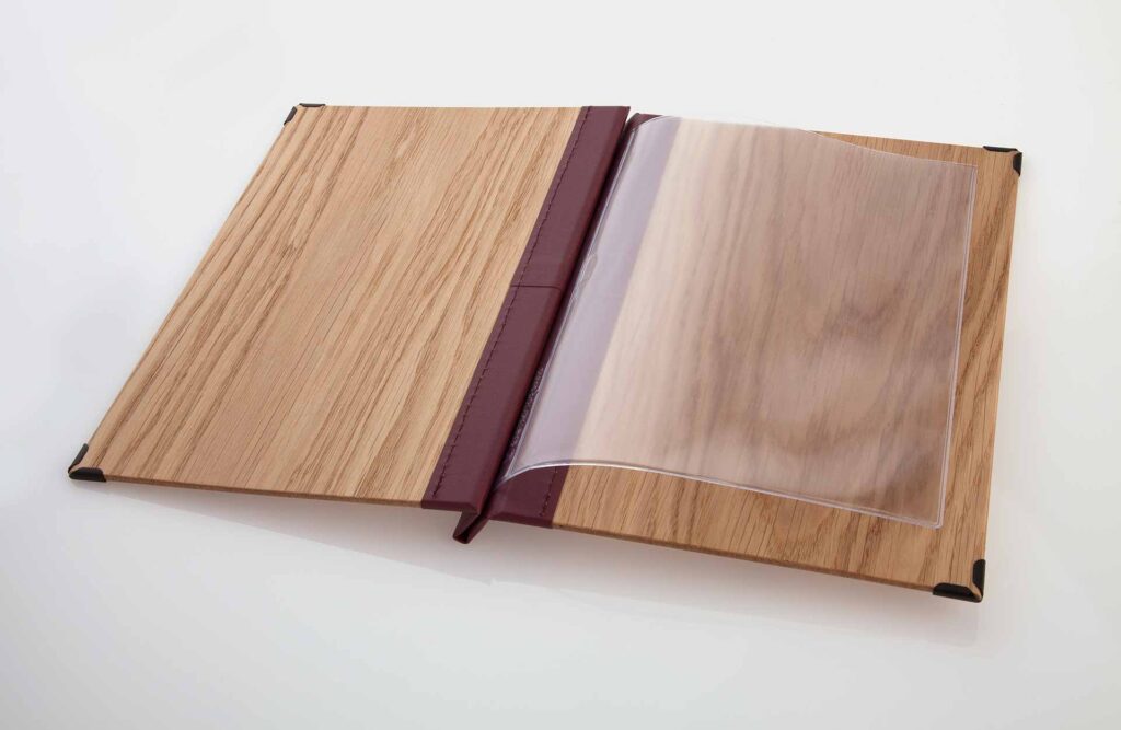 Sepsiekarte aus Holz von Gastrotopcard