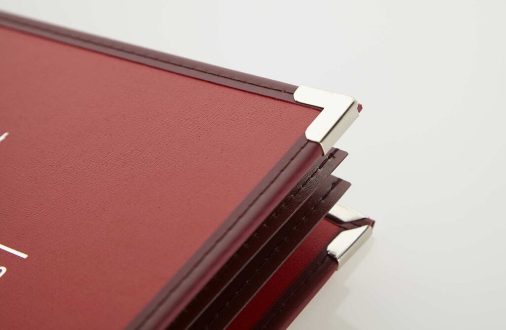 Speisekarte mit Folien aus Designleder