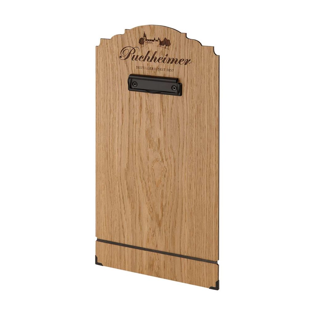 MenuboardHolzbrettmitLaser CutvonGastrotopcard