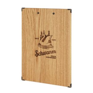 Menuboard Klemmbrett aus Holz mit Branding von Gastrotopcard