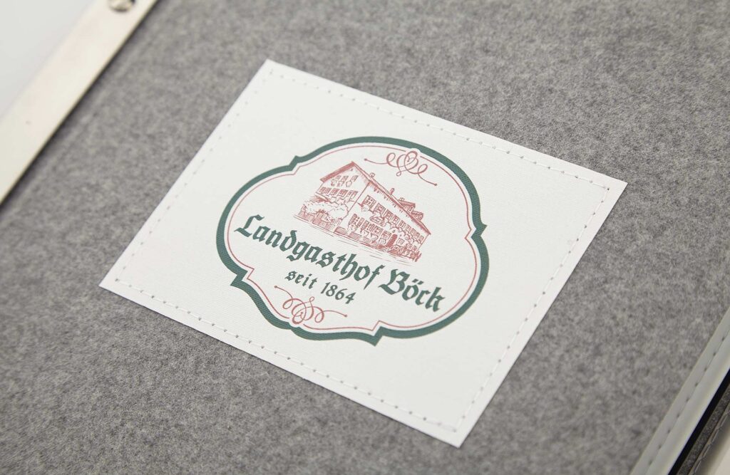 Speisekarte Modell Jubilar aus Loden von Gastrotopcard