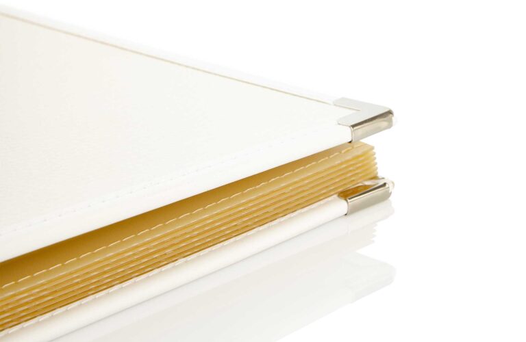 Gastrotopcard_Speisekarten_Jubilar_Designleder_MG_3548.jpg