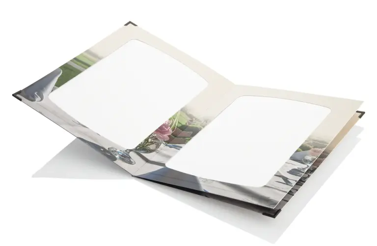 Gastrotopcard_Speisekarten_Topcard_Karton_Print_MG_4475.webp