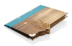 Select Speisekarte mit Schrauben