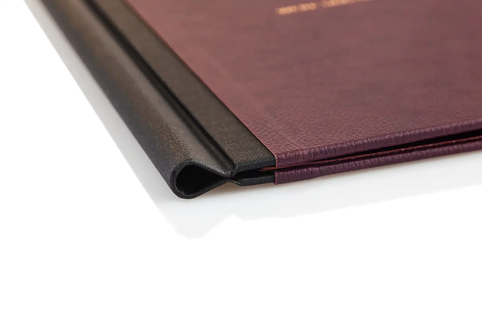 Speisekarte aus Leder mit Klemmrücken bei Gastrotopcard kaufen
