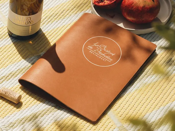 Speisekarten aus Leder in orange bei Gastrotopcard kaufen