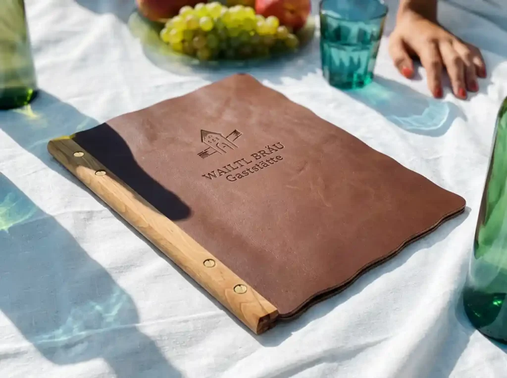 Speisekarten aus echten Leder in braun bei Gastrotopcard kaufen