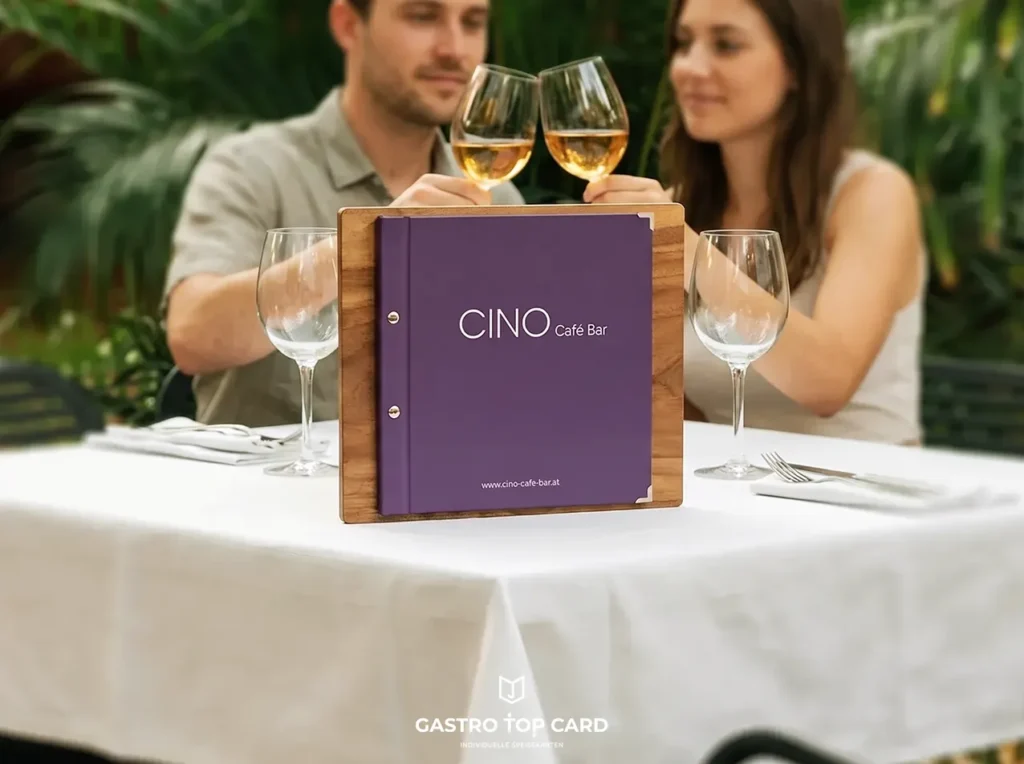 Speisekarten und Menuboards mit Cover in violett kaufen bei Gastrotopcard